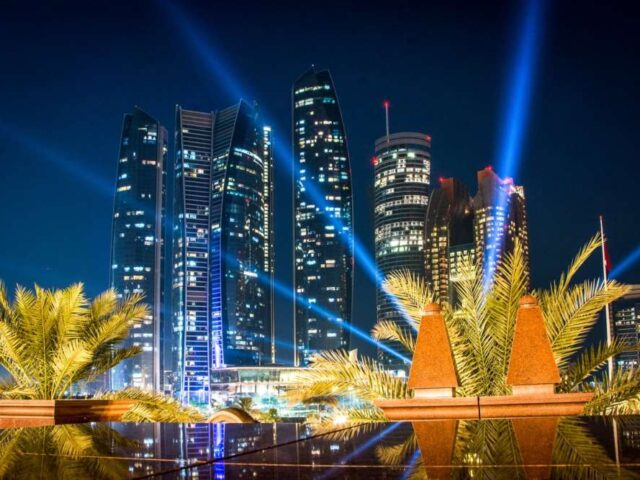 Nightlife in Abu Dhabi – 15 Best Nightclubs To Experience Abu Dhabi at Night
