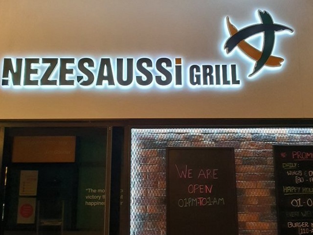 Nezesaussi Grill - Downtown Dubai