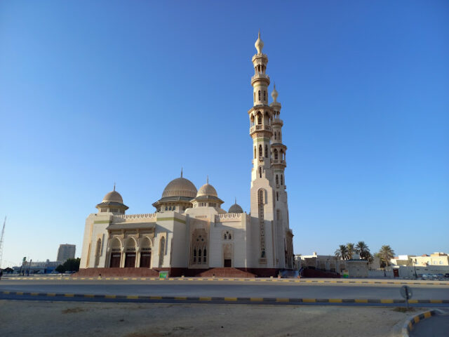 Al Akhyar Mosque